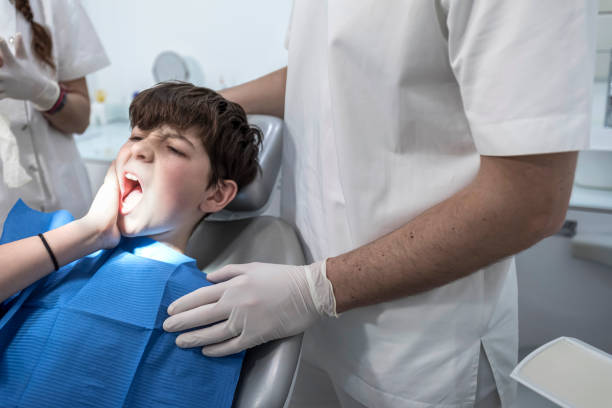 Best Emergency Dental Care for Broken or Chipped Teeth in West Lake Hills, TX